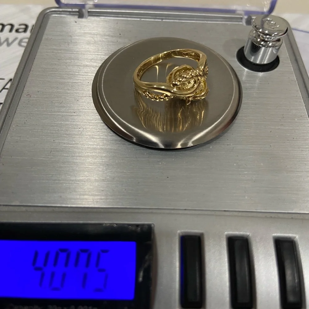 18K Diamond Dangle Heart Ring - Picture 7 of 10